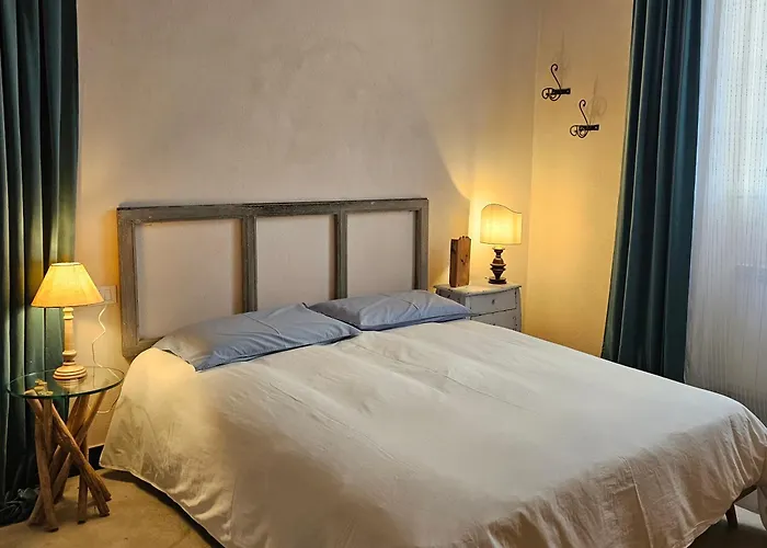 Blu Oltremare Bijoux Varazze