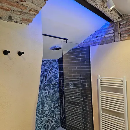 فندق مبيت وإفطار Blu Oltremare Bijoux فاراتسي
