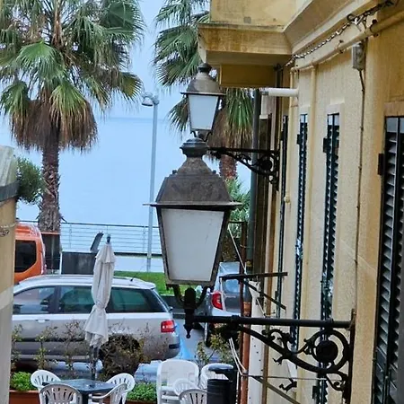 Blu Oltremare Bijoux فاراتسي